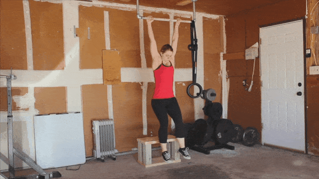 Staci showing you the simple yet effective bar hang.