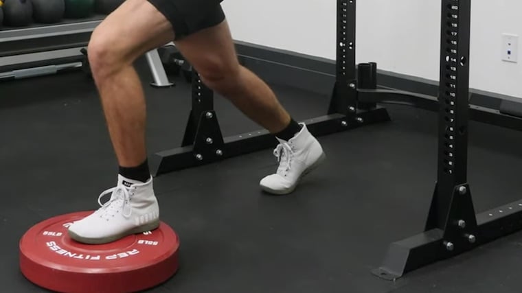 front foot elevated split squat stance
