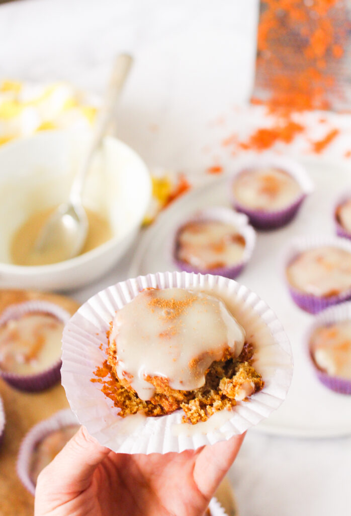 Healthy carrot cake cupcakes