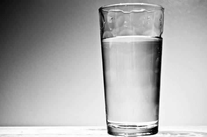 A picture of a glass of water, which you should drink when thirsty.